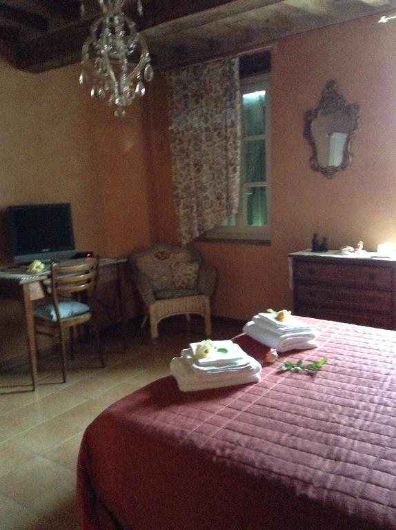 Agriturismo Il Gelso Traversetolo Kültér fotó